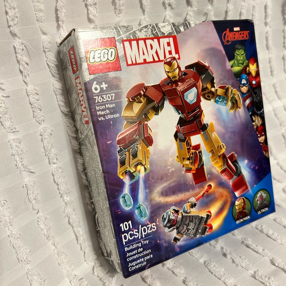 Iron Man Lego Marvel Mech vs Ultron NWT‎